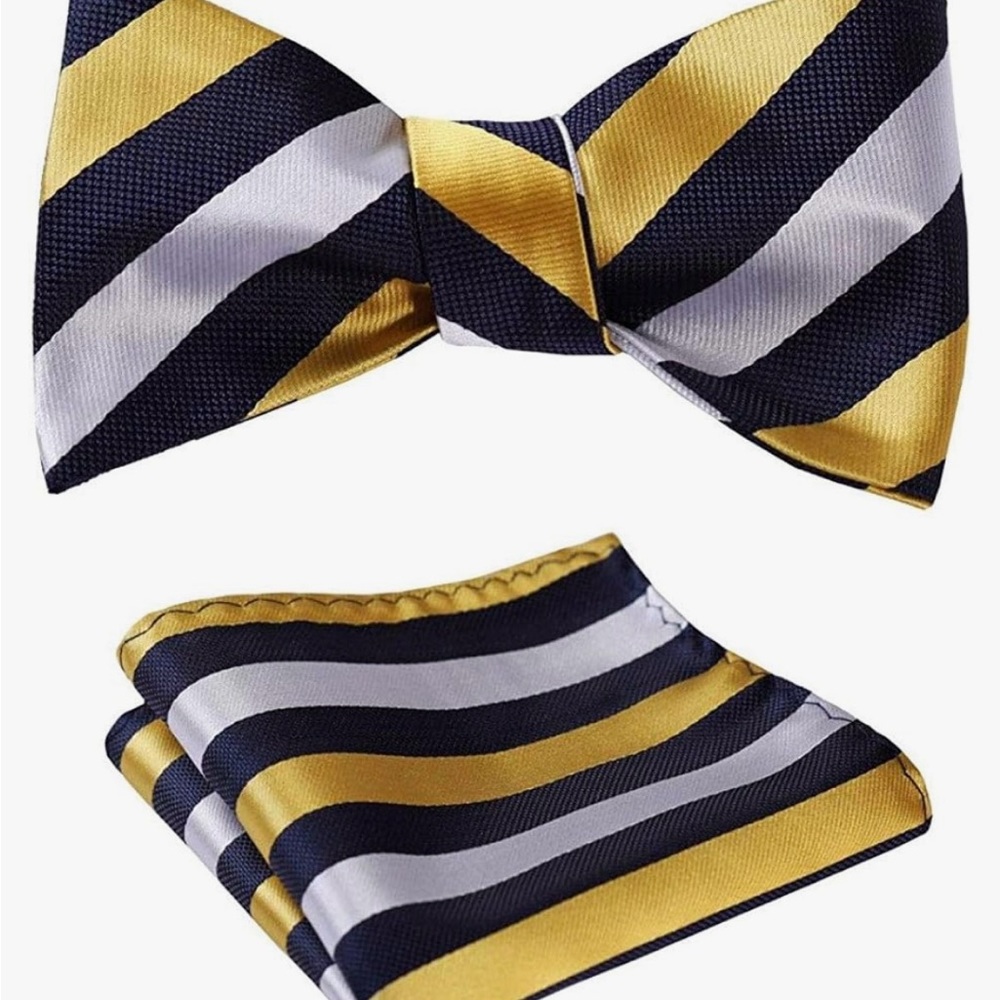 3 sets of Bow Ties with pocket squares NEW